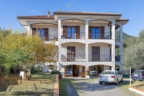 Exterior - Holiday Home - Villa Cristina (Boissano)