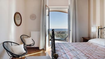 Bügeleisen/Bügelbrett, WLAN, Bettwäsche