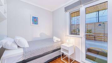 2 bedrooms, WiFi, bed sheets