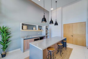 Fridge, microwave, toaster