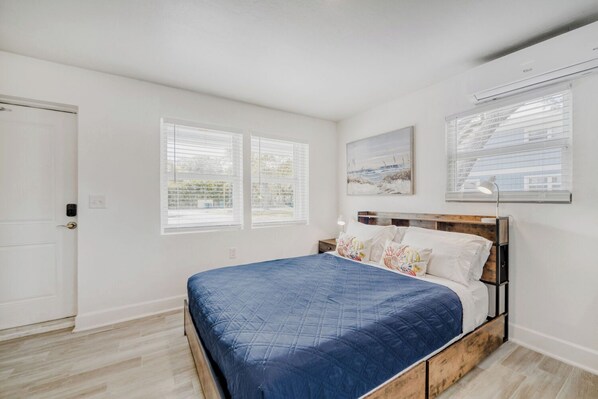 1 bedroom, free WiFi, bed sheets