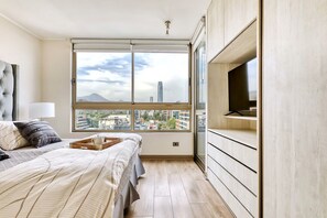 3 bedrooms, iron/ironing board, WiFi