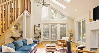 Upscale Harpers Ferry Getaway