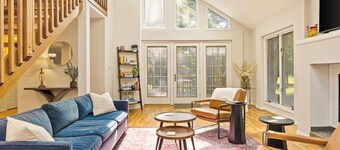 Upscale Harpers Ferry Getaway