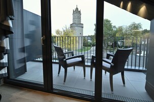 Superior Double Room, Balcony | Hypo-allergenic bedding, minibar, in-room safe, desk