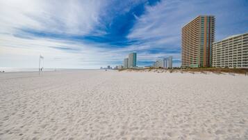 Condo, 3 Bedrooms | Beach | Beach nearby