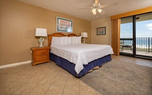 Condo, 3 Bedrooms
