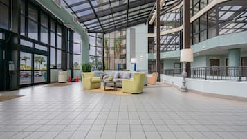 Condo, 3 Bedrooms | Interior