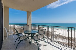 Condo, 3 Bedrooms | Outdoor dining