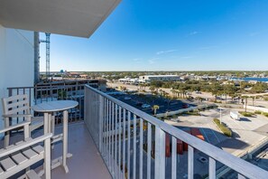 Condo, 3 Bedrooms | Property grounds