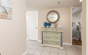 Condo, 3 Bedrooms | Interior