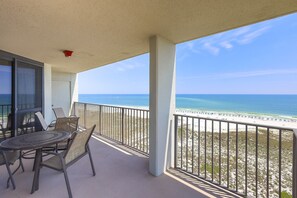 Condo, 3 Bedrooms | Outdoor dining - Phoenix Vi 61001 3 Bedroom Condo (Orange Beach)