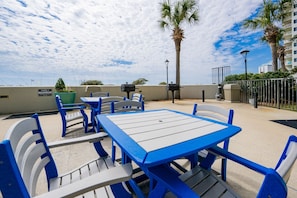 Condo, 3 Bedrooms | Outdoor dining