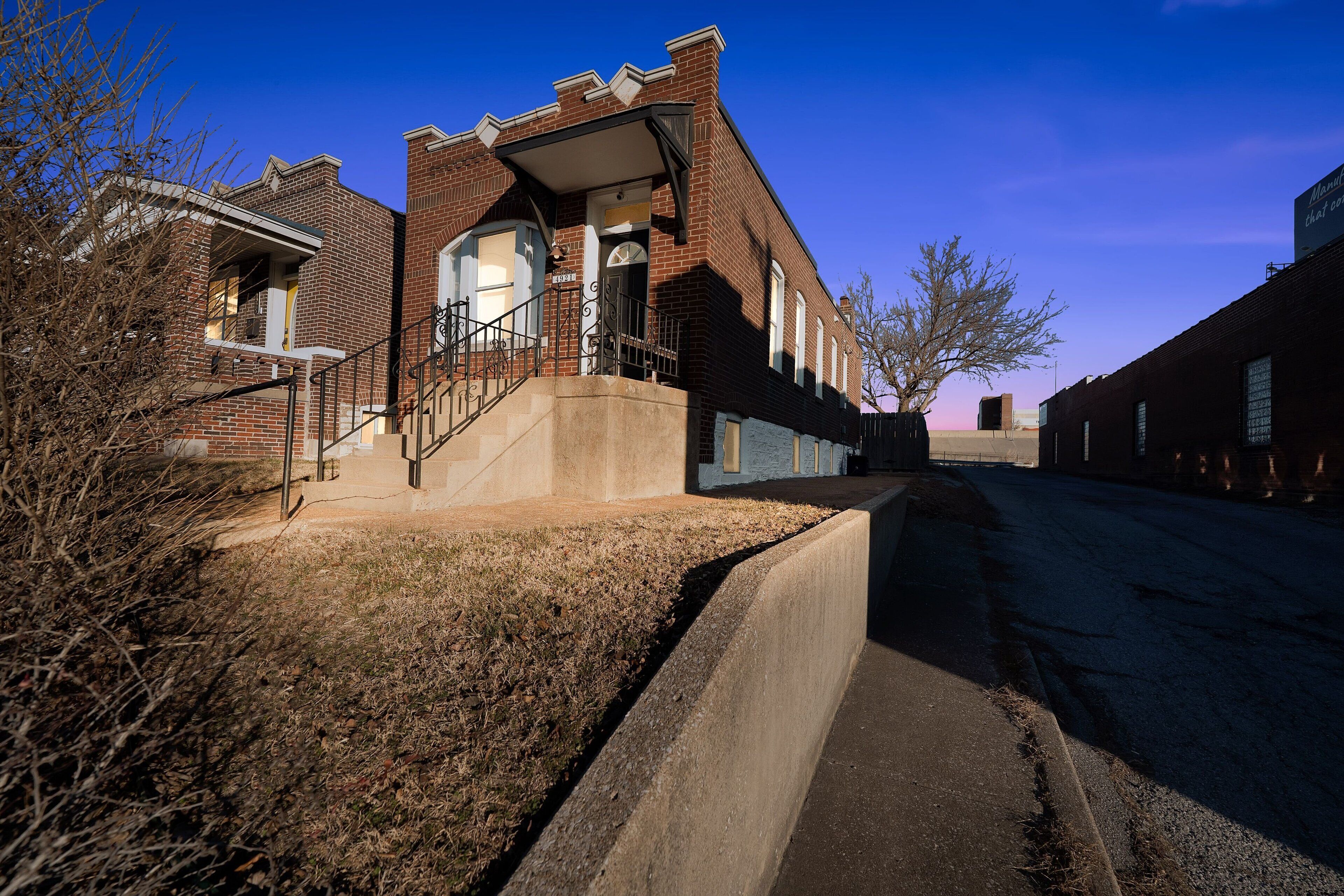 House, 2 Bedrooms | Exterior