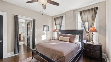 House, 2 Bedrooms | 2 bedrooms, desk, laptop workspace, iron/ironing board