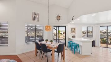 House, 3 Bedrooms | Bahagian dalam