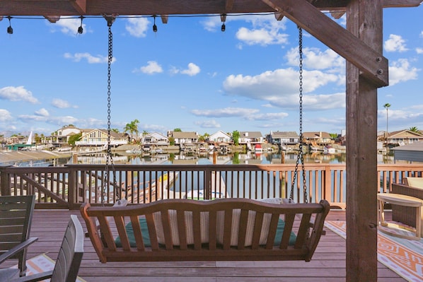 House, 3 Bedrooms | Property grounds