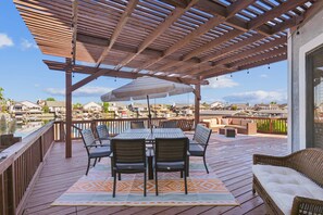 House, 3 Bedrooms | Outdoor dining