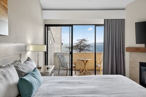 Studio | Laptop workspace, iron/ironing board, free WiFi - Luxury Ocean View Condo - Heated Pool And Spa Condo (Aptos)