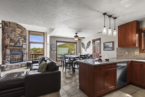 Townhome, 4 Bedrooms | Living area