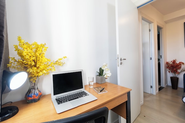 Departamento | Cortinas blackout, tabla de planchar con plancha y wifi gratis