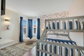 7 bedrooms, iron/ironing board, travel cot, free WiFi