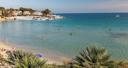 Ortigia - Three Bedroom Villa, Sleeps 6