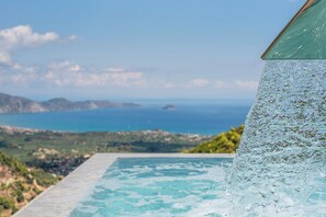 Pool - Artelia - Five Bedroom Villa, Sleeps 10 (Koiliomenos)