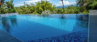 New on VRBO! Modern bungalow with fantastic views
