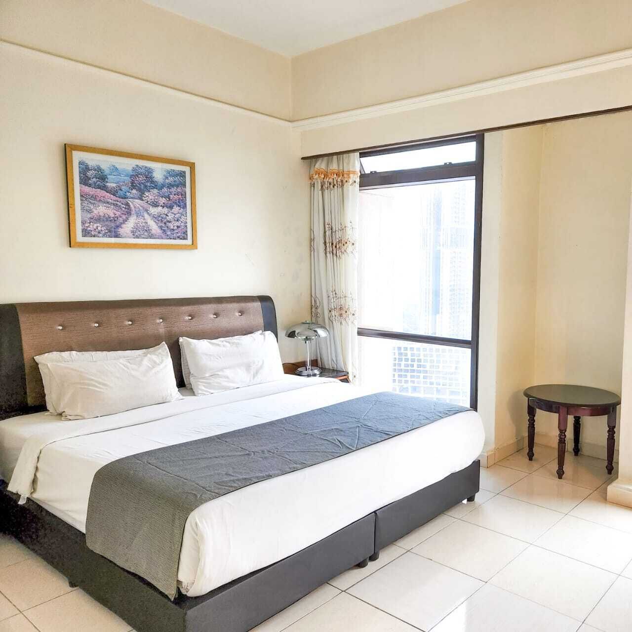 Premium bedding, memory-foam beds, iron/ironing board, free WiFi