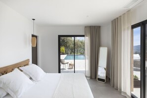 4 bedrooms