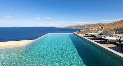 Selene - Seven Bedroom Villa, Sleeps 14