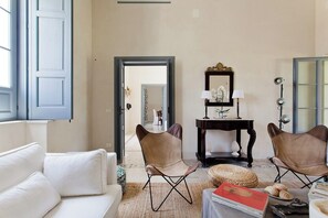 Téléviseur connecté, lecteur de DVD, chaßne audio