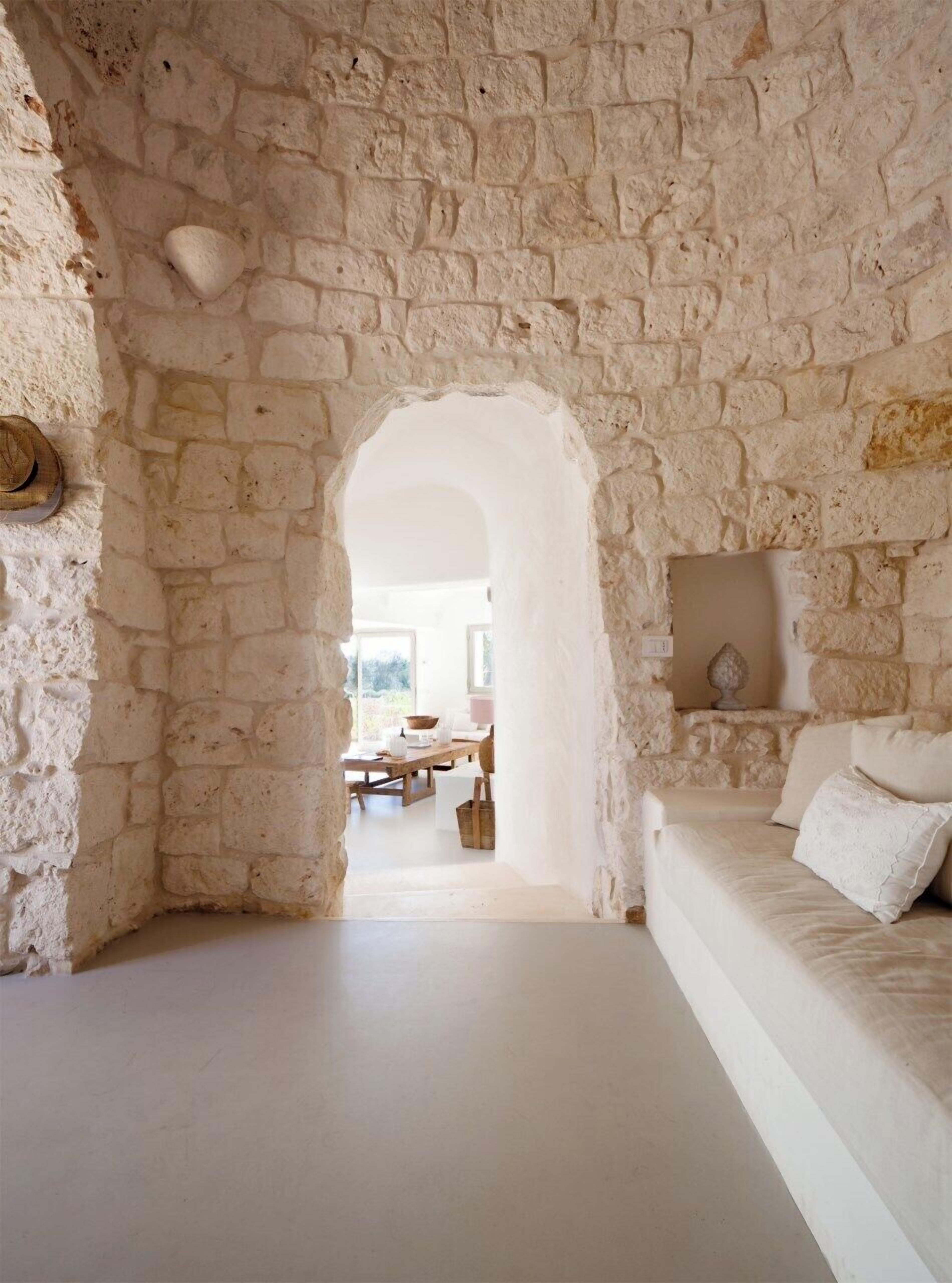 Fernseher, Tischtennisplatte