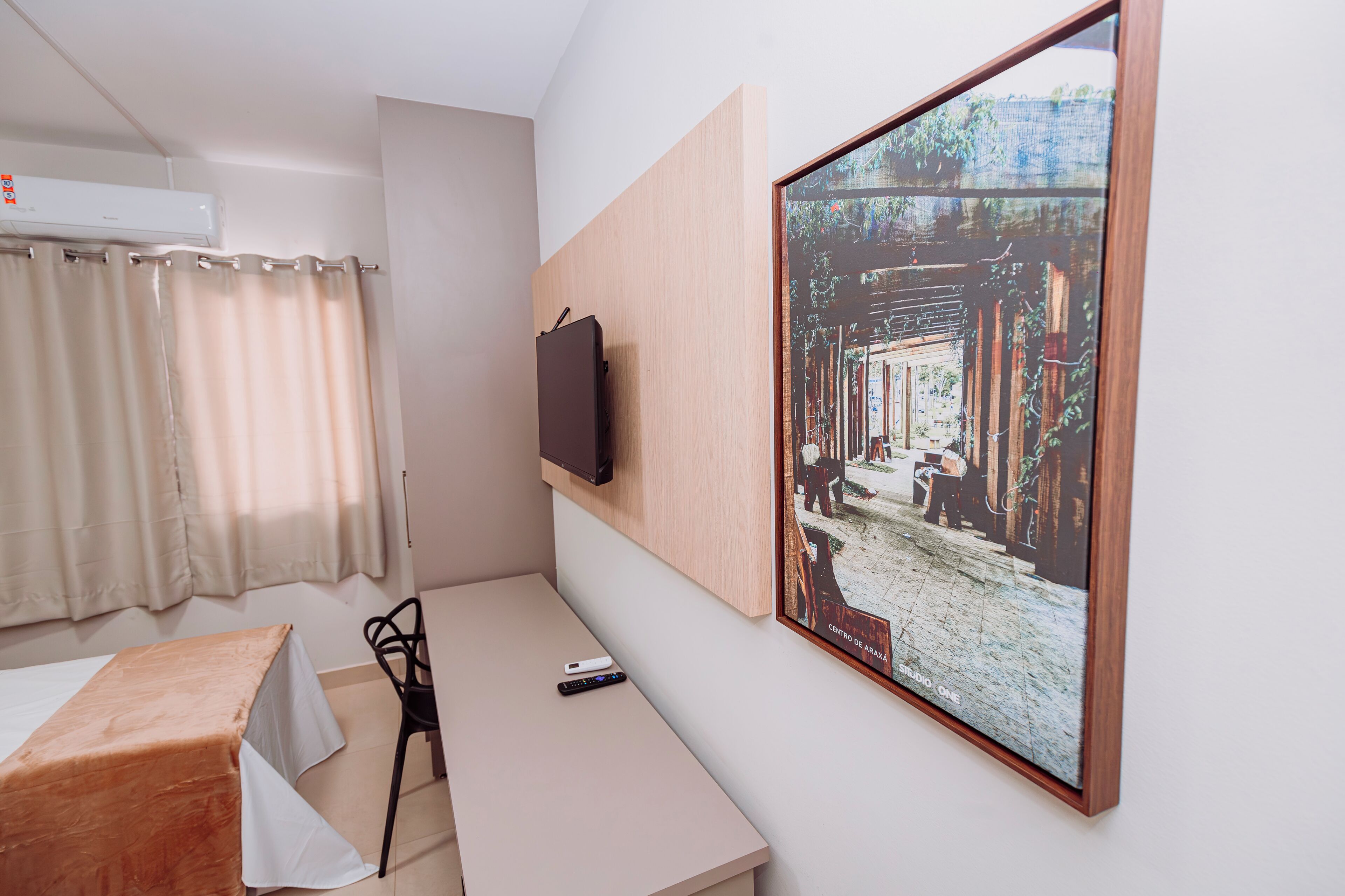 标准双人房或双床房, 空调 | 笔记本电脑工作区、免费 WiFi、床单