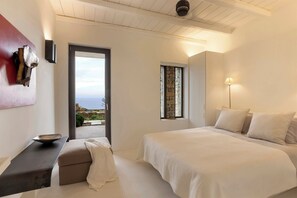 Room - Enyalos - Five Bedroom Villa, Sleeps 10 (Thira)