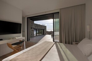 6 bedrooms, WiFi