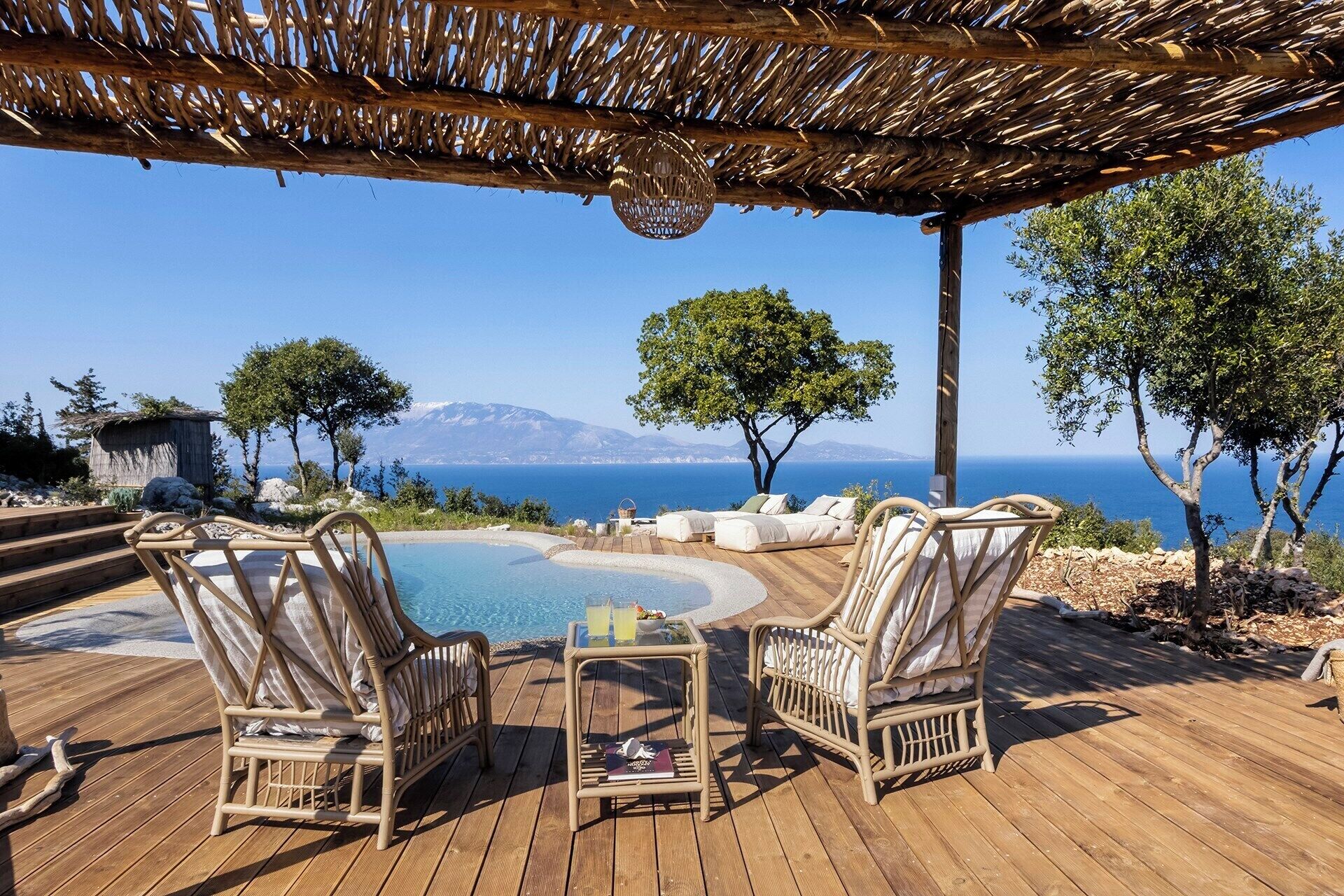 Een verwarmd zwembad