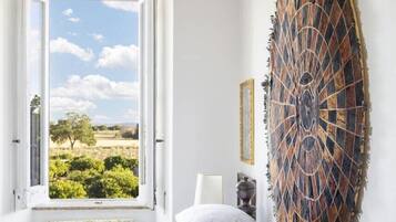 8 Schlafzimmer, Internetzugang