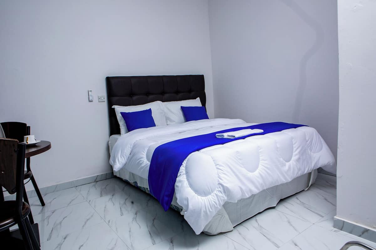 Double Room, Balcony | Free WiFi