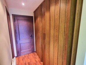 Interior - Apartment 2 rooms Fireplace, Views & very close to Slopes (Alp)