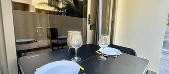 APT Le Sunset – Flic en Flac Air conditioning • Wi-Fi • 2 minutes from the beach