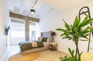 Fer et planche à repasser, Wi-Fi, draps fournis