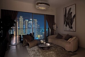 Smart TV - Grande Signature 2BR Burj Khalifa & Dubai Fountain (Dubai)