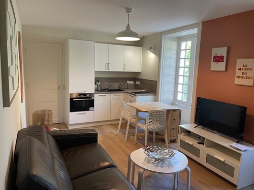 Apartment in the center of town, all amenities on foot