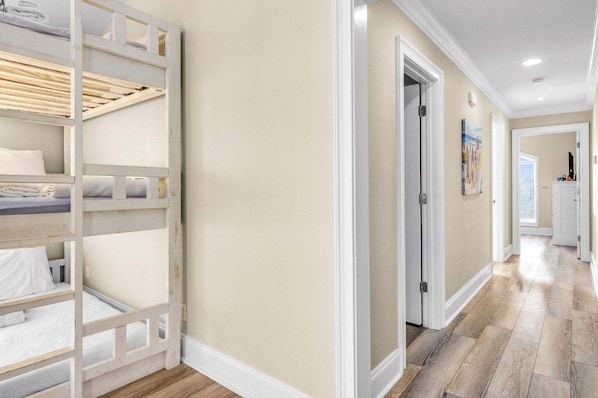 6 bedrooms