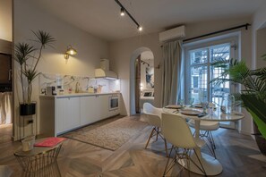 Basic Apartment, Balcony | Dining room - Design in Corso Francia by Wonderful Italy (Turin)