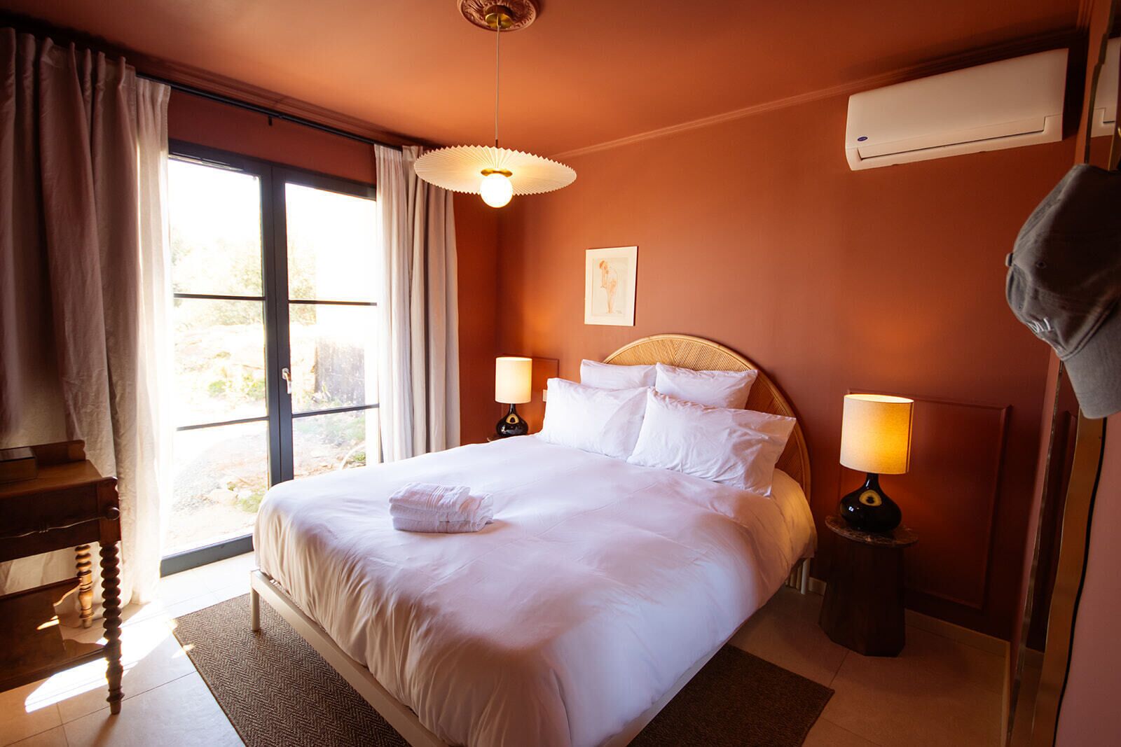 3 chambres, fer et planche à repasser, lit parapluie, Wi-Fi gratuit