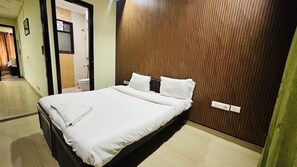 ผ้าปูที่นอนฝ้ายอียิปต์, เครื่องนอนระดับพรีเมียม, โต๊ะทำงาน