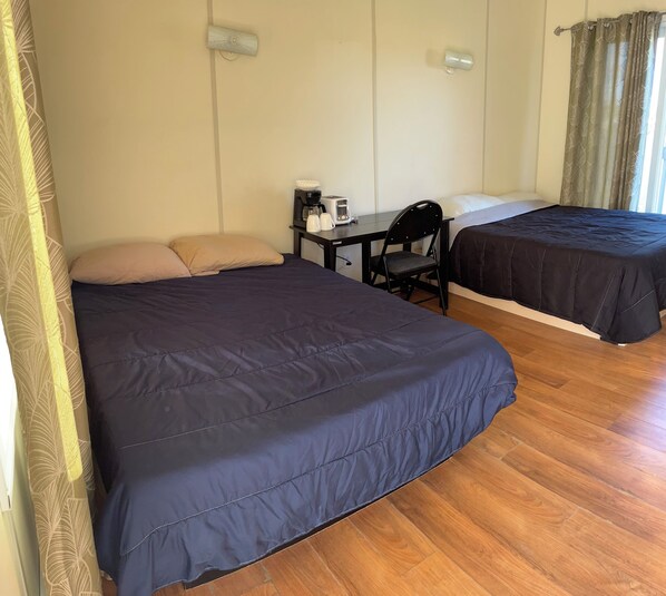 Classic Quadruple Room | Free WiFi